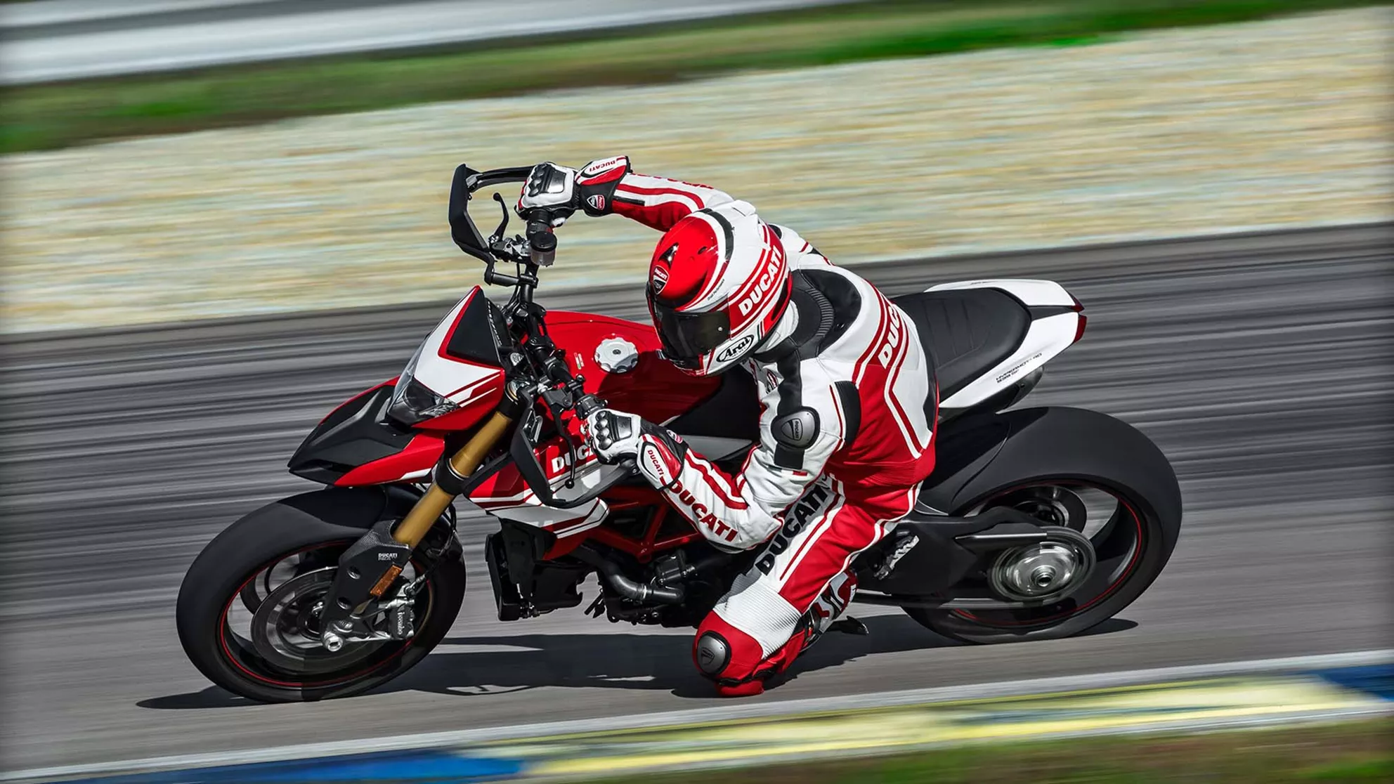 Ducati Hypermotard 939 SP - Obrázek 6